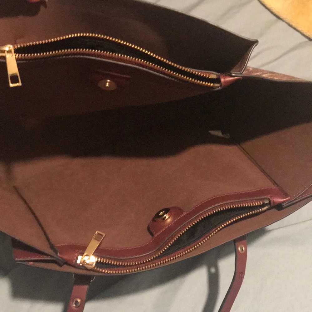 Purse - Picture 2 of 2